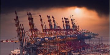 Dampak Covid-19 pada Sektor Industri Shipping Global: (Part 1), Guncangan Sistem